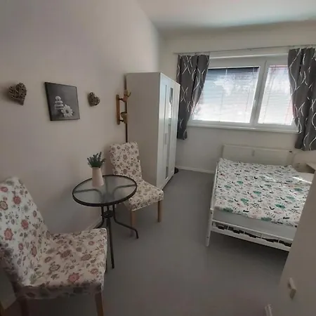 Apartman Tony Slapy Exterior photo